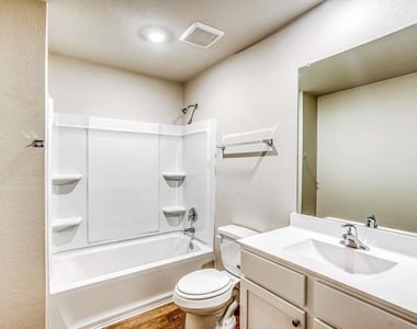 8214 Sunberry Shadow Drive - Photo Thumbnail 13