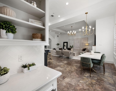 1210 Parkerhaven Court - Photo Thumbnail 16