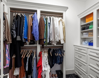 1210 Parkerhaven Court - Photo Thumbnail 34