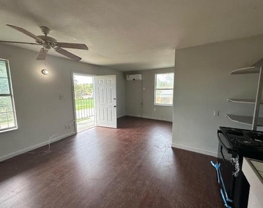 11226 W Jacinto Drive - Photo Thumbnail 1
