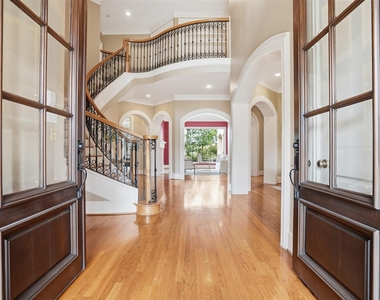2 Wilmington Court - Photo Thumbnail 1