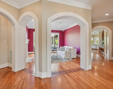 2 Wilmington Court - Photo Thumbnail 11