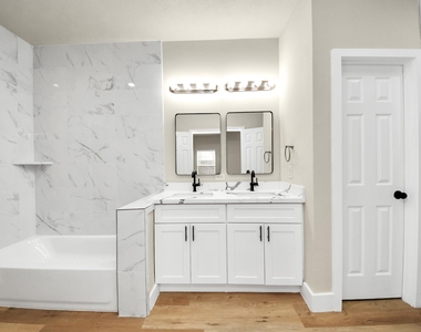 5211 Amy Street - Photo Thumbnail 10