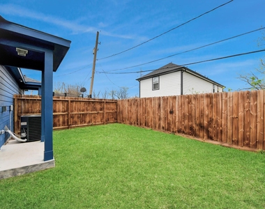 5211 Amy Street - Photo Thumbnail 14