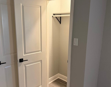 12230 Kleinmeadow Drive - Photo Thumbnail 10