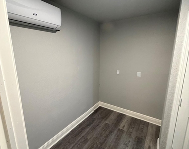 12230 Kleinmeadow Drive - Photo Thumbnail 13