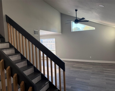 12230 Kleinmeadow Drive - Photo Thumbnail 15