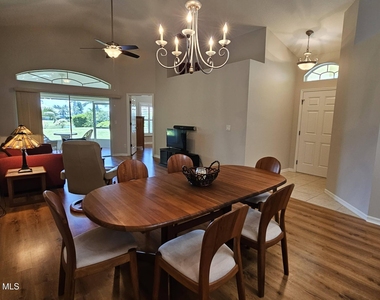 5324 Tay Court - Photo Thumbnail 5