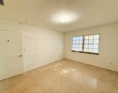 135 W Minnesota Avenue - Photo Thumbnail 16