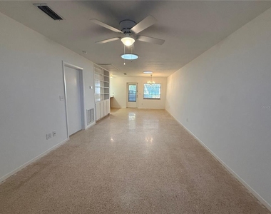 135 W Minnesota Avenue - Photo Thumbnail 7