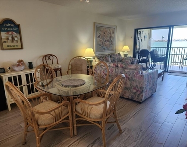 6287 Bahia Del Mar Circle - Photo Thumbnail 3
