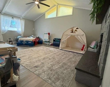2021 Valley Drive - Photo Thumbnail 20