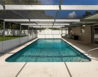 2021 Valley Drive - Photo Thumbnail 52