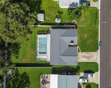 2021 Valley Drive - Photo Thumbnail 72