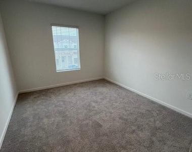 2691 Skyline Loop - Photo Thumbnail 25