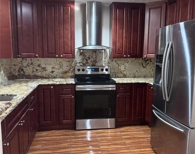 138 Pinewood Circle - Photo Thumbnail 6