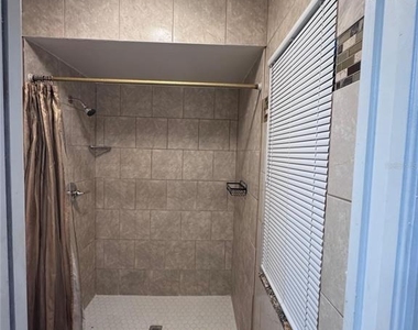 138 Pinewood Circle - Photo Thumbnail 17
