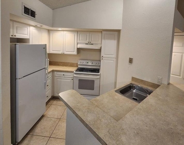 5737 Gatlin Avenue - Photo Thumbnail 10