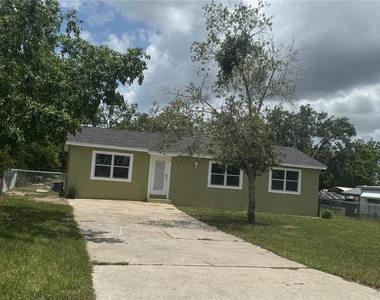 2549 Olive Avenue - Photo Thumbnail 4