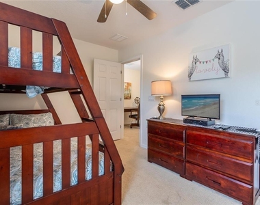 446 Orange Cosmos Boulevard - Photo Thumbnail 31