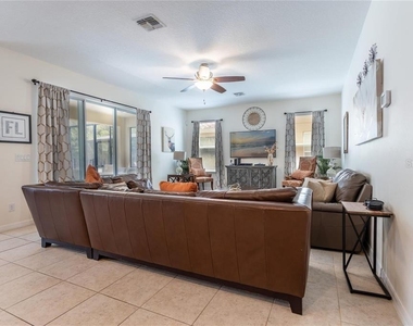 446 Orange Cosmos Boulevard - Photo Thumbnail 18