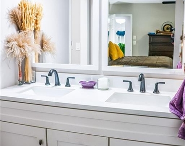 945 Chevy Chase Street - Photo Thumbnail 17