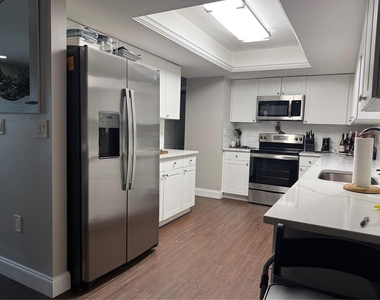 945 Chevy Chase Street - Photo Thumbnail 3