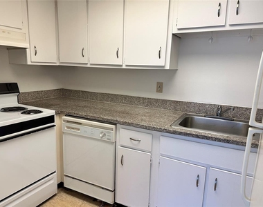 2517 Caper Lane - Photo Thumbnail 2