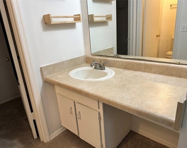 2517 Caper Lane - Photo Thumbnail 5