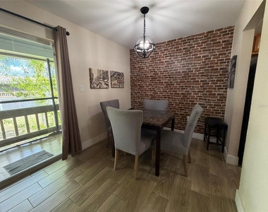 4807 S Texas Avenue - Photo Thumbnail 14