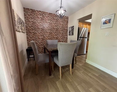 4807 S Texas Avenue - Photo Thumbnail 15