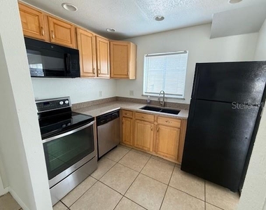 1948 S Conway Road - Photo Thumbnail 3