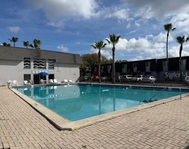 1948 S Conway Road - Photo Thumbnail 11