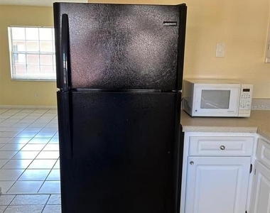 1627 W Oak Ridge Road - Photo Thumbnail 5