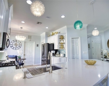 209 Mestre Place - Photo Thumbnail 18
