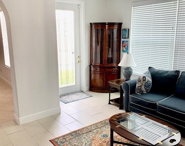 24312 Westgate Boulevard - Photo Thumbnail 40