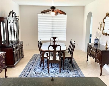 24312 Westgate Boulevard - Photo Thumbnail 18