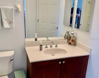 24312 Westgate Boulevard - Photo Thumbnail 33