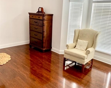 24312 Westgate Boulevard - Photo Thumbnail 37