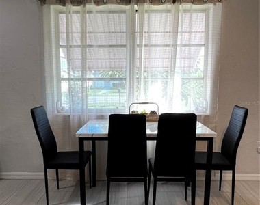8186 Agress Avenue - Photo Thumbnail 9