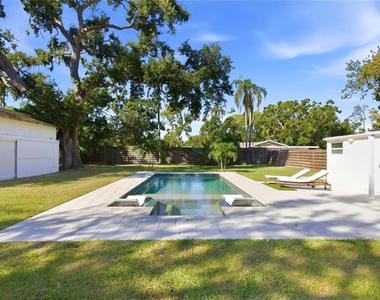 2826 Marlette Street - Photo Thumbnail 16