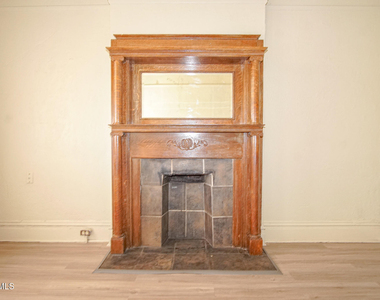 1419 Wyoming Avenue - Photo Thumbnail 3