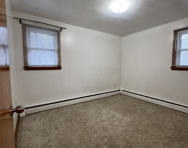 16 Grove Street - Photo Thumbnail 11