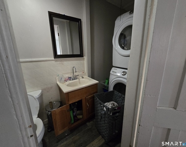 102 Hanover Street - Photo Thumbnail 7