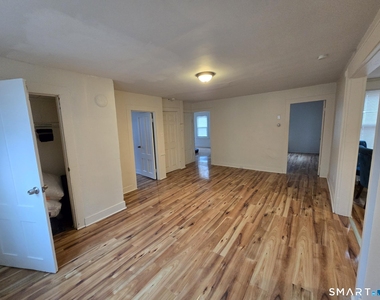157 Eastern Avenue - Photo Thumbnail 10