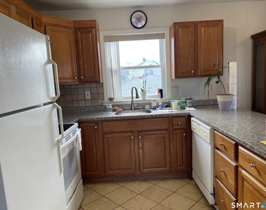41 Elmcroft Road - Photo Thumbnail 5