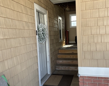 41 Elmcroft Road - Photo Thumbnail 4