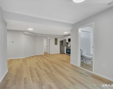 192 Hartford Road - Photo Thumbnail 3