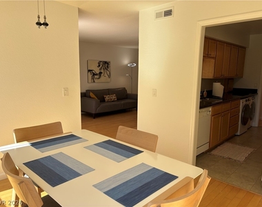 2831 Geary Place - Photo Thumbnail 5