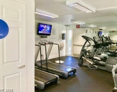 2831 Geary Place - Photo Thumbnail 17